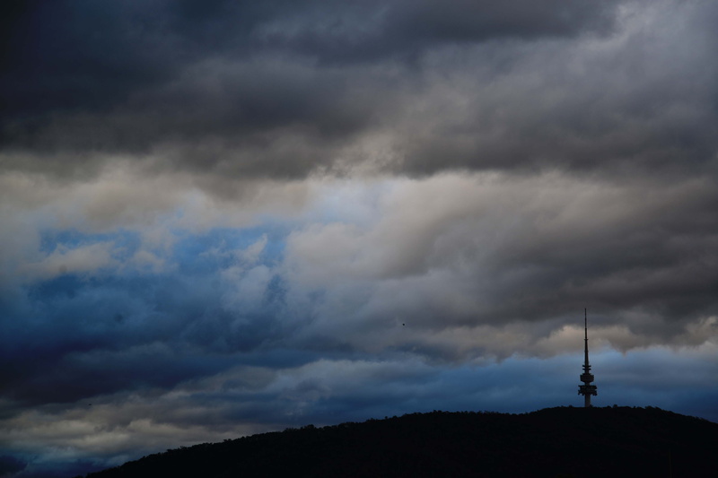 tower, Canberra, built structure, ominous, storm cloud, communication, 4K, clouds, mountain, city, Bad Weather, environment, sky, cloud - sky, global communications