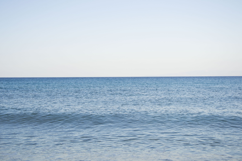 abstract, seascape, tranquility, sky, sparse, scenics - nature, sea, outdoors, 4K, purity, copy space, backgrounds, blue, horizon over water, water, clear sky