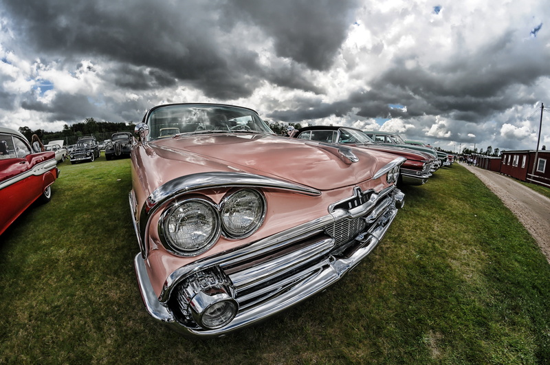 cloud - sky, mode of transportation, chrome, land vehicle, day, field, environment, americans, storm cloud, 4K, headlight, outdoors, yanks, metal, transportation