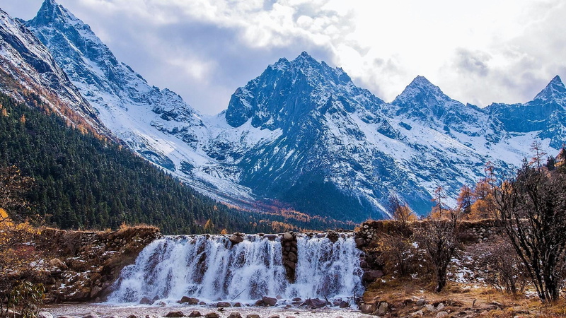 ditch, tranquil scene, landscape, changping valley, national park, no people, xiaojin, sichuan, non-urban scene, oriental alps, day, mountain, siguniang mountain