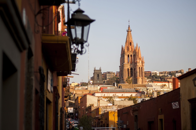 colonial, day, spirituality, houses, san miguel de allende, church, place of worship, tower, no people, building exterior, architecture, city, belief, travel destinations