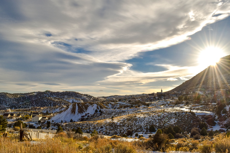 light, tranquil scene, lens flare, 5K, cloud - sky, sunlight, united states, nikon, beauty in nature, sunbeam, outdoors, environment, mountain, architecture
