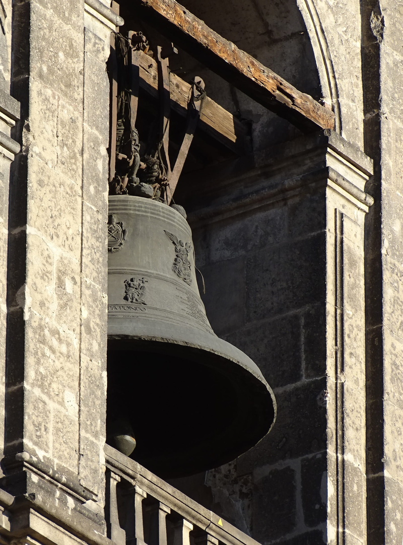 outdoors, ornate, church, belief, call, old, built structure, Cathedral, mexico city, wall - building feature, metal, temple, the past, building exterior