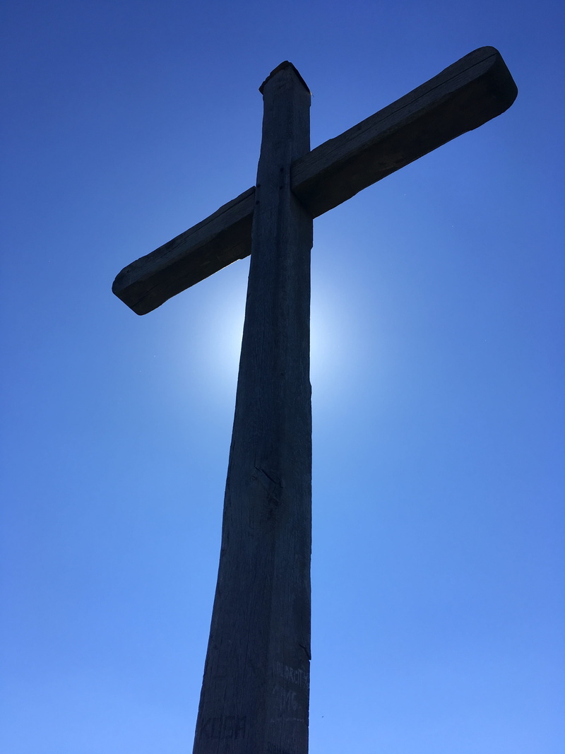 symbol, low angle view, 4K, nature, clear sky, religion, religious equipment, belief, day, spirituality, christian cross, wooden post, sky, blue, no people