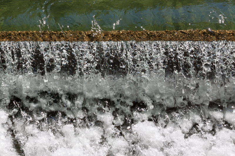 high angle view, foam, waterfront, flowing water, flow, beauty in nature, cold, sport, White, Water, outdoors, reflection, motion, sea, day, land, river