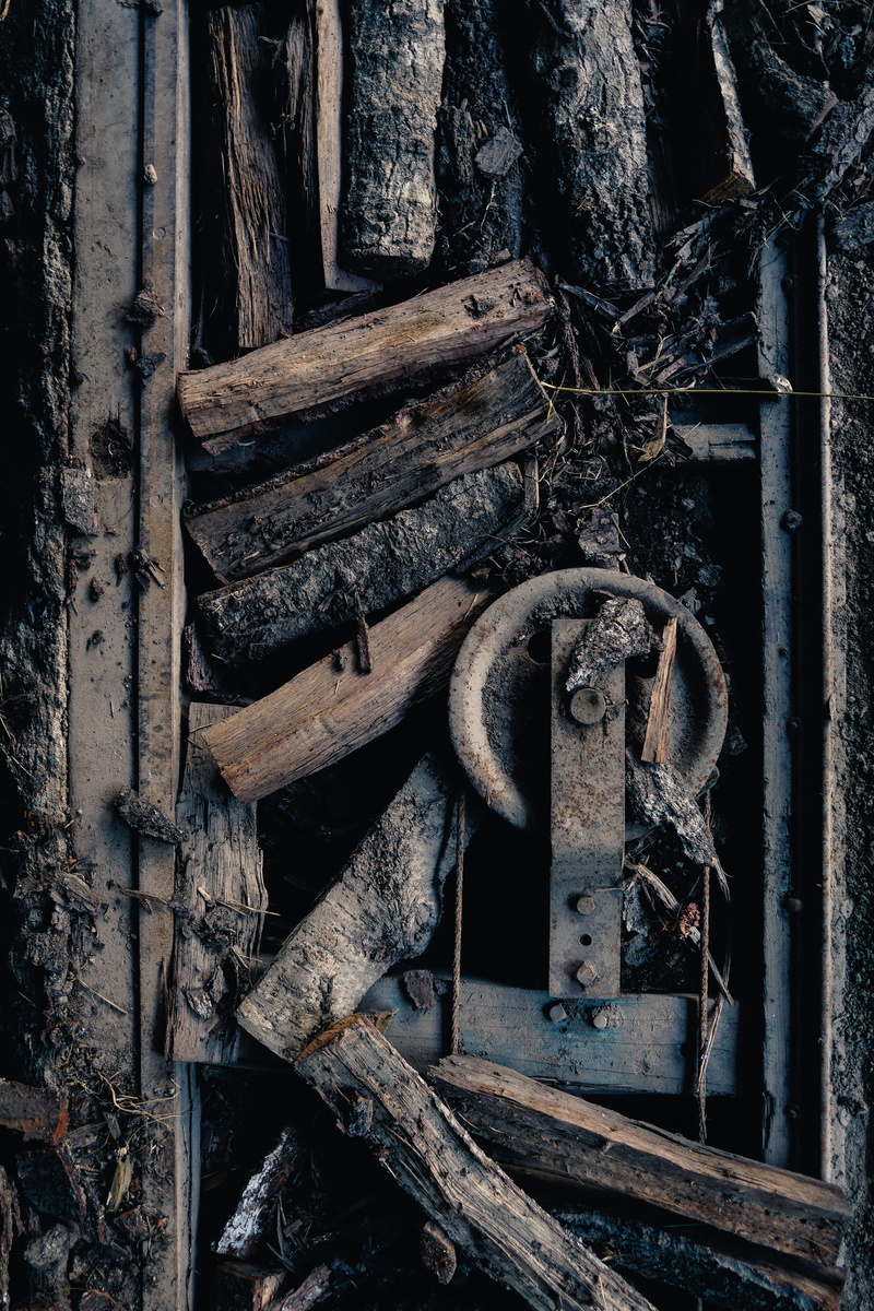 deterioration, firewood, casa xara y molino, full frame, weathered, guatemala, entrance, day, desolate, nail, damaged, abandoned, rusty, close-up, door