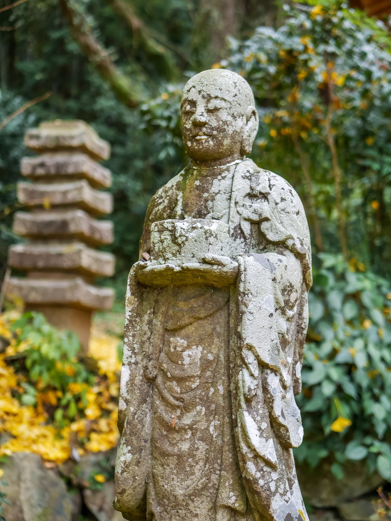 4K, human representation, kumamoto, belief, art and craft, tree, craft, solid, spirituality, outdoors, creativity, close-up, day, religion, buddha, representation