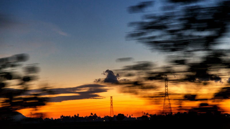 blurred motion, 5K, cityscape, dawn, no people, architecture, beauty in nature, outdoors, machine, motion, transmission, dramatic sky, sunset, cloud - sky