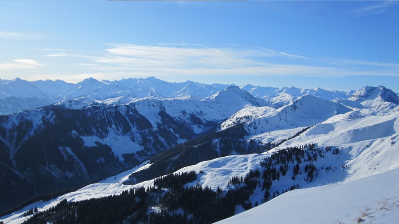 ski, cold temperature, alpine, outdoor, environment, mountains, ski run, tranquility, mountain range, mountain, cloud - sky, snow, tranquil scene, travel