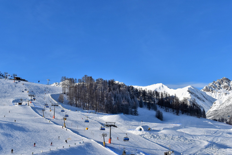 mountain range, tranquility, frost, winter, snowcapped mountain, white, day, tranquil scene, plant, snow, alpine, sky, italy, tree, sunrise, snow cannons