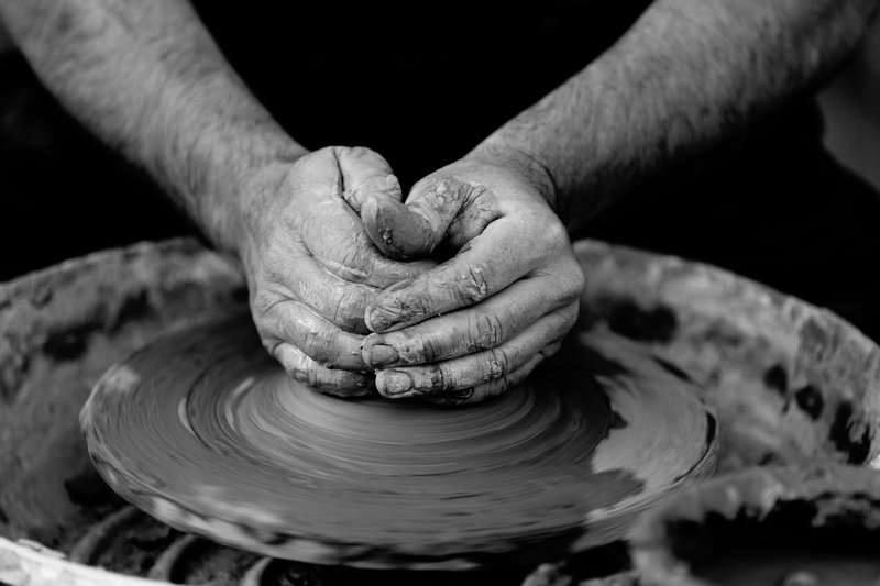 skill, motion, making, one person, create, men, hand, creativity, people, human body part, dirt, hands, expertise, guy, 5K, molding a shape, man, working