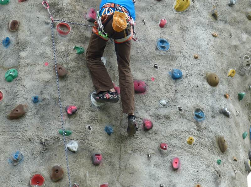shoes, challenge, courageous, effort, hiking, person, hook, wall, full length, child, rear view, extreme sports, lifestyles, protective clothing, training