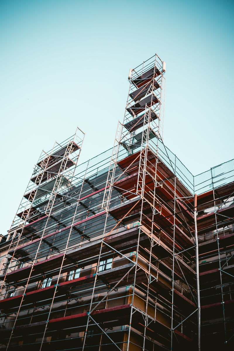 outdoors, construction industry, incomplete, worker, construction site, built structure, nature, modern, dance, architecture, hardhat, industry, 5K, helmet