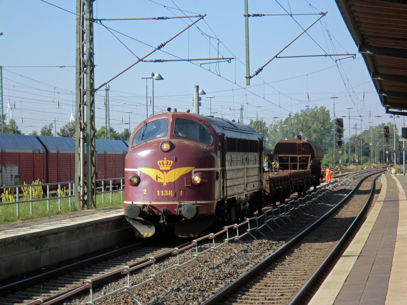 mode of transportation, day, nature, travel Locations, rail transportation, diesel, work, railway, locomotive, vehicle, Diesel Locomotive, motion, power supply