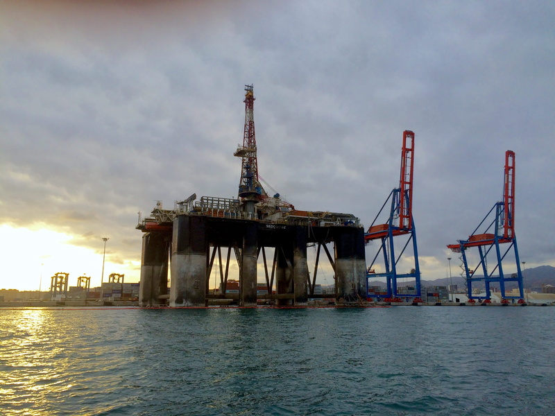 commercial dock, sea, Port, Sea, oil refinery, peaceful, Platform, architecture, building exterior, sunset, nature, waterfront, boat, fuel and power generation
