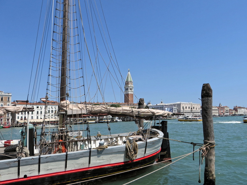 italy, harbor, nature, transportation, doge, outdoors, nautical vessel, architecture, sea, no people, ship, water, basin, travel, canal, palace, built structure