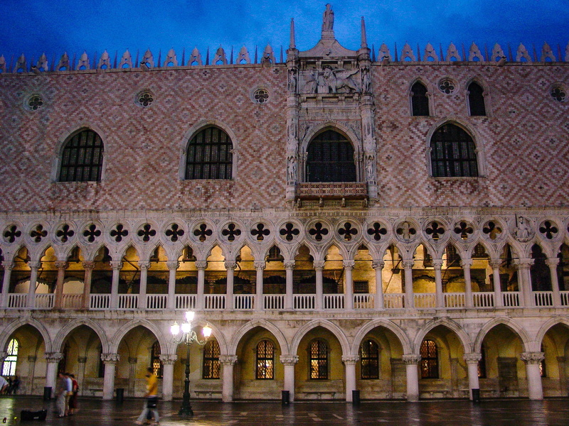 built structure, 1080P, travel, culture, window, place of worship, the past, history, arch, Italy, low angle view, Palace, Doge, nature, arcade, illuminated