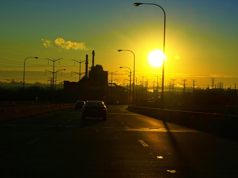 sun, multiple lane highway, city, car, morning, sunset, outdoors, chicago, urban, built structure, traffic, bridge, sky, architecture, lens flare, nature
