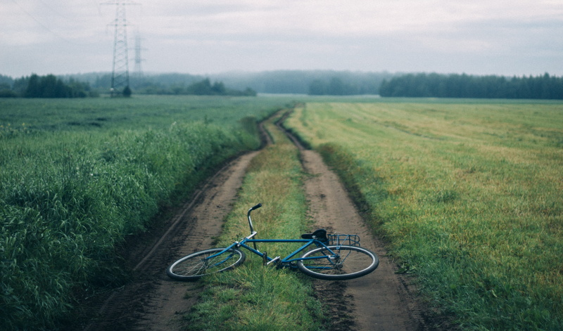 plant, sky, soil, bicycle, rural scene, agriculture, outdoors, daylight, 5K, no people, diminishing perspective, road, electricity, environment, scenic