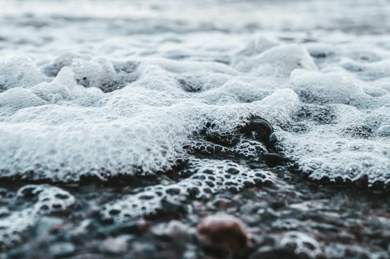 landscape, sport, h2o, splashing, surfing, selective focus, aquatic sport, daylight, beach, shore, surface level, flowing water, rock, rock - object, flowing