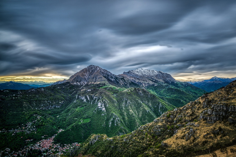 home, 2K, Pyrenees, the view from the top, panorama, rocks, trees, mountains, France, clouds, the sky, valley, the evening, height, gorge