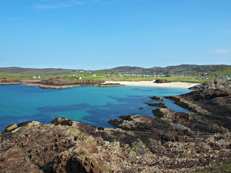sea, copy space, lagoon, no people, outdoors, coastal, sky, mountain, highlands, 2K, picturesque, beauty in nature, turquoise colored, scottish, clear sky