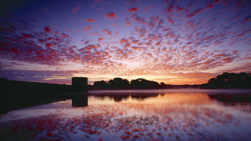 dawn, lake, reflection, isls, silhouettes, clouds, nature and landscapes, colors, channel, guernsey, 1080P
