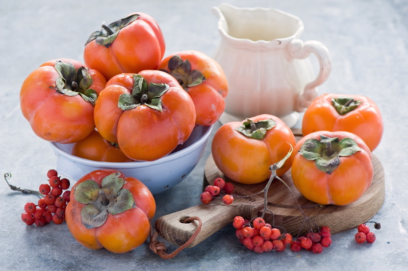 food, table, freshness, large group of objects, red, vegetable, container, rowanberry, still life, 1080P, ripe, indoors, bowl, fruit, wellbeing, high angle view