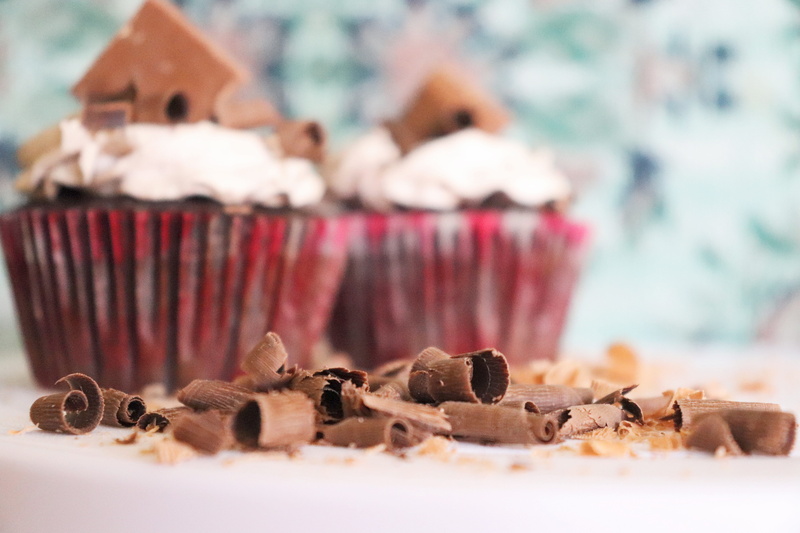 focus on foreground, creme, close-up, confectionery, food and drink, chocolate, temptation, sweet, shop, dessert, icing, celebration, day, food, baked