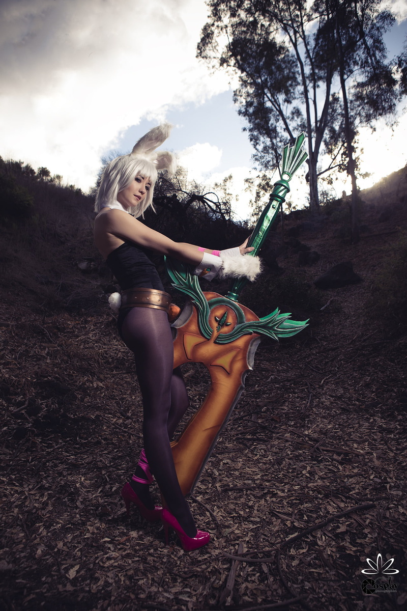 nature, portrait, adult, tree, outdoors, land, sky, one person, plant, full length, cosplay, women, fashion, emotion, Riven (League of Legends), females