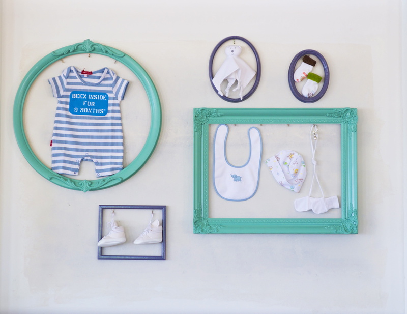 birth, geometric shape, laugh, pregnancy, the innocence, babies, shape, container, people, still life, frame, gift, close-up, group of objects, pregnant
