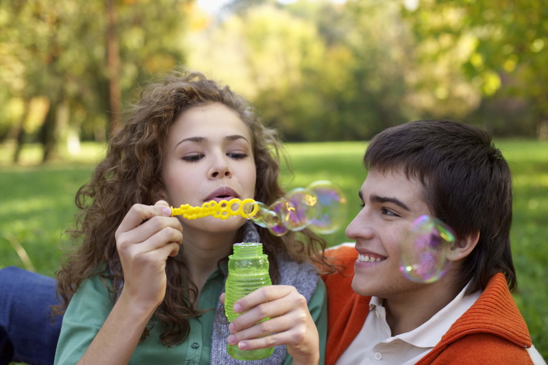 food and drink, fun, holding, green, top, women, happiness, people, headshot, enjoyment, bubble Wand, bonding, carefree, females, joy, girls, 5K, portrait