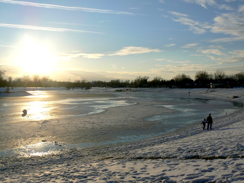 scenic, cold, real people, scene, ze, covering, tranquil, arctic, cold temperature, sun, land, snowy, icy, leisure activity, 1080P, frosty, snow, north