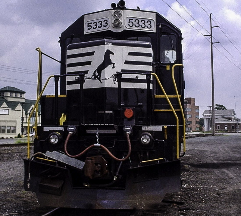 mode of transportation, architecture, tracks, transportation, locamotive, mode of Transport, station, city, locomotive, railroad car, land Vehicle, delaware