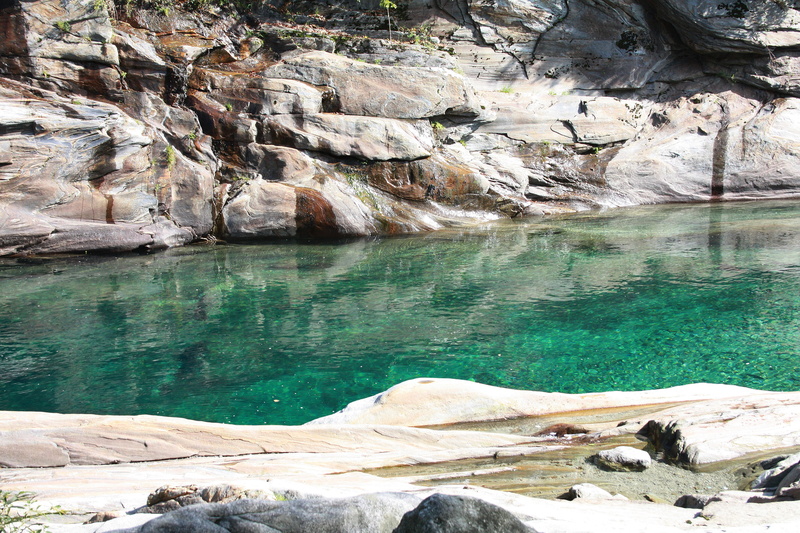 mountain, tranquil scene, non-urban scene, riverbed, 4K, turquoise colored, solid, water, tranquility, rock, physical geography, scenics - nature, geology