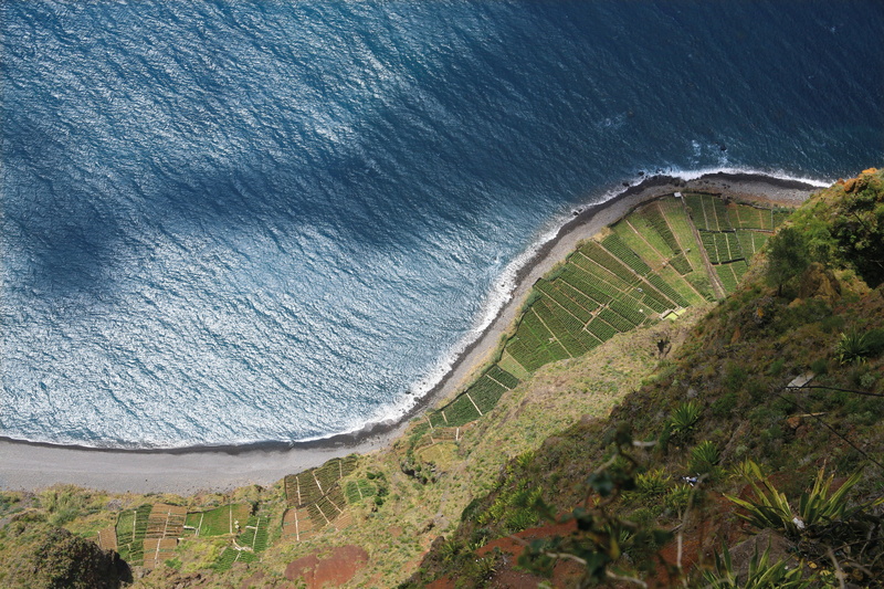 tranquil scene, environment, sea, motion, power in nature, mountain, summer, portugal, cabogirao, high angle view, rock, water, non-urban scene, madeira