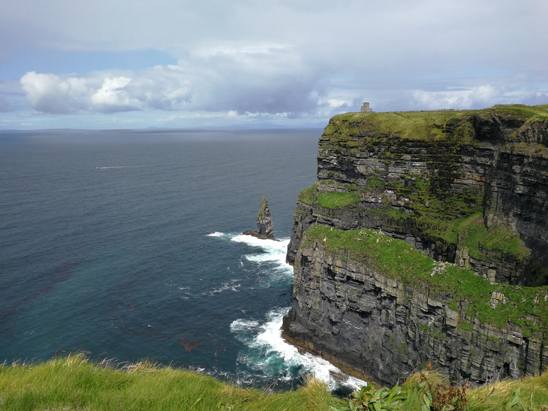 moher, sky, rock formation, 4K, rock - object, land, ireland, tranquility, cloud - sky, coast, beauty in nature, landscape, beach, horizon over water