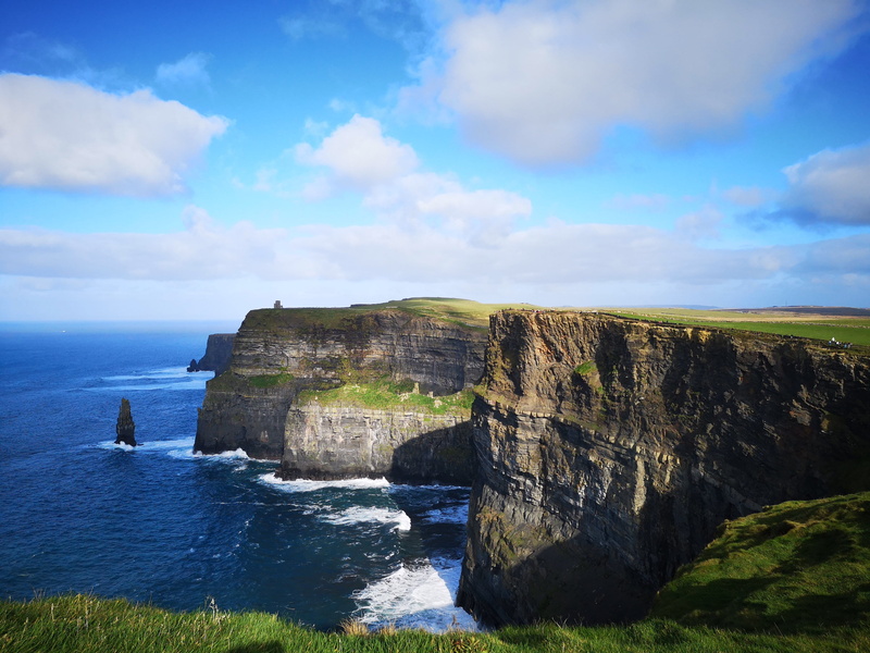 rock formation, rocky coastline, land, 4K, outdoors, rock, ireland, idyllic, sky, no people, water, horizon, tranquility, cliffs of moher, sea, cloud - sky