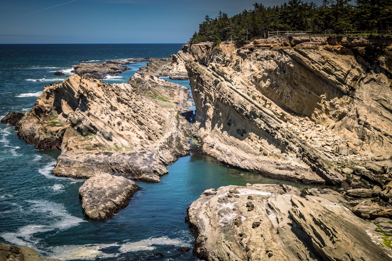 outdoors, water, beach, nature, rock - object, coos bay, rocky coastline, cliff, sky, 5K, idyllic, day, rock formation, eroded, solid, beauty in nature