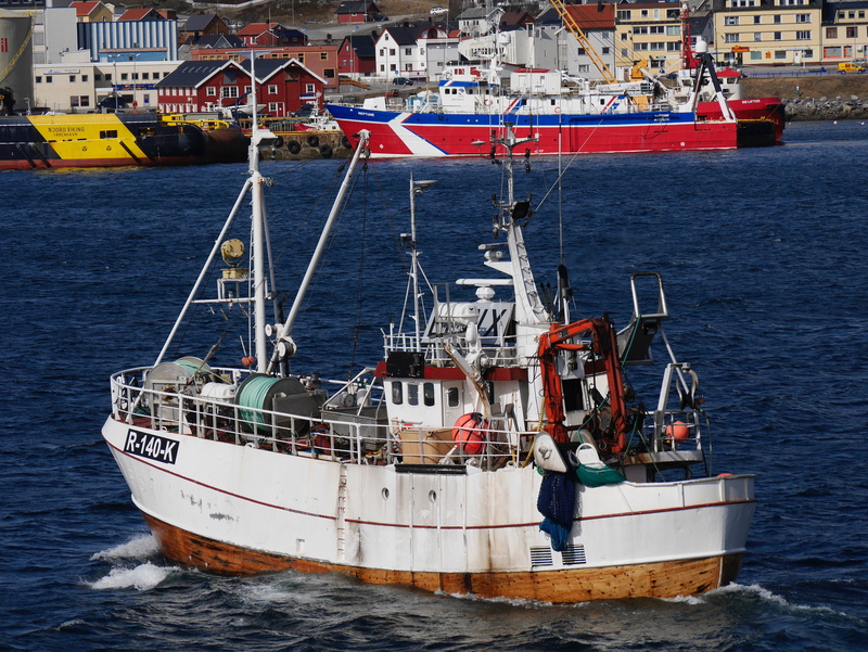 heading out to sea, trawler, day, 4K, sailboat, water, freight transportation, boat, norwegian fishing boat, moored, harbor, no people, mode of transportation