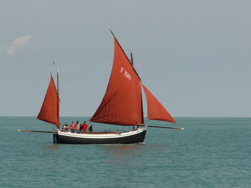 sailing vessel, horizon, Sailing Boat, nautical vessel, ocean, outdoors, travel, waterfront, beauty in nature, nature, scenics - nature, day, sailboat