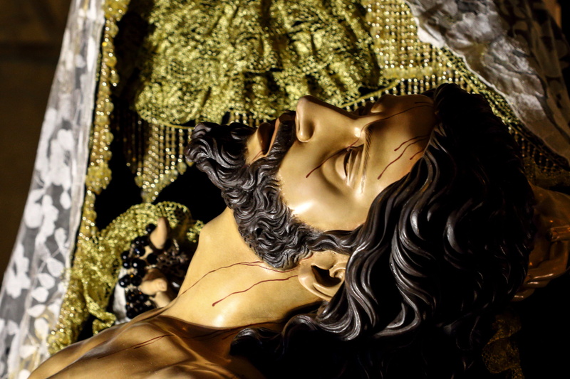 holy burial, sculpture, gold colored, art and craft, jesus, step, religion, creativity, representation, no people, christian, passion, gold, gijón, good friday