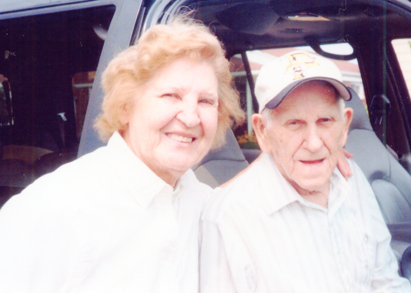 couple - relationship, transportation, heterosexual couple, togetherness, mode of transportation, people, car, portrait, man, old, emotion, smiling, couple