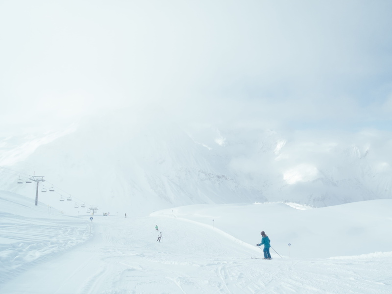 adventure, snowboard, boards, trip, environment, snow, mountains, man, mountain range, real people, clear sky, white color, chairlift, white, snowboarding