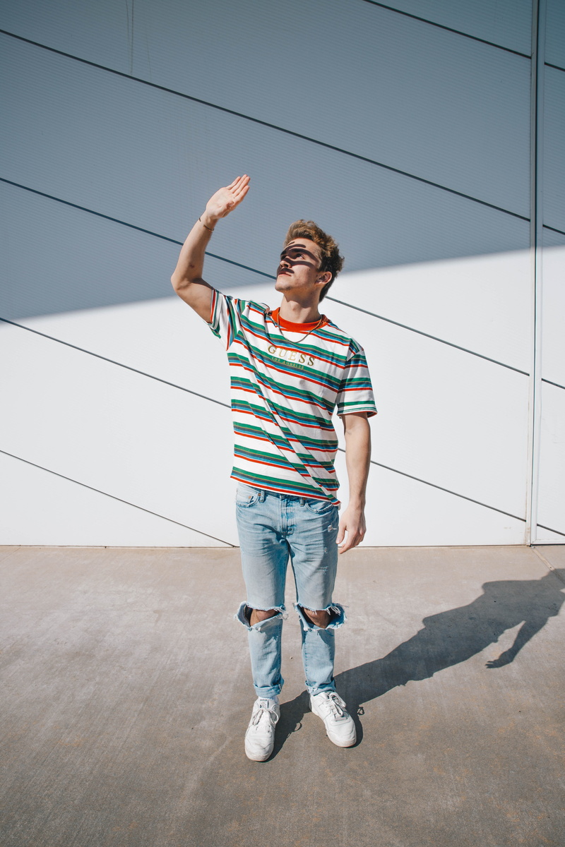 leisure activity, photography, sky, 5K, real people, person, skin, teenage boys, standing, shoe, people, footwear, sleeve, front view, nature, banister