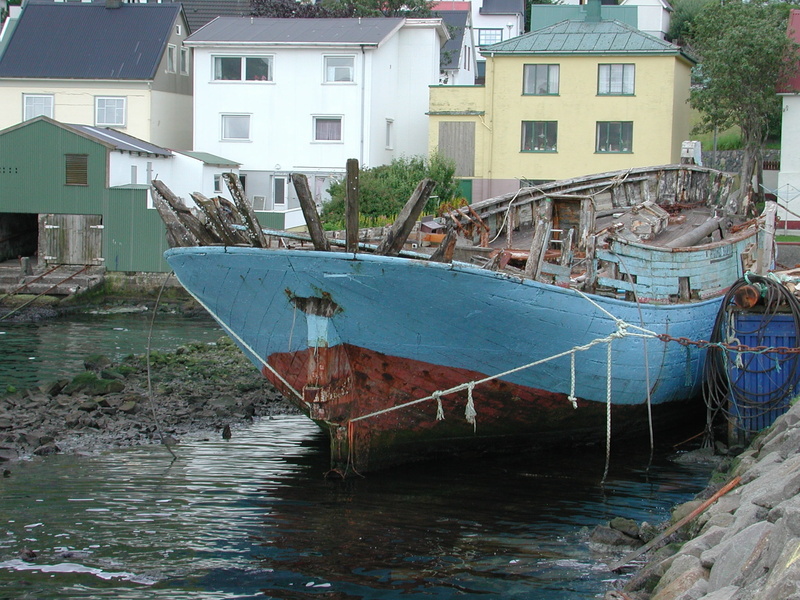 building, day, water, house, building exterior, moored, architecture, sky, ships, nature, fishing boat, nautical Vessel, faroe islands, residential district