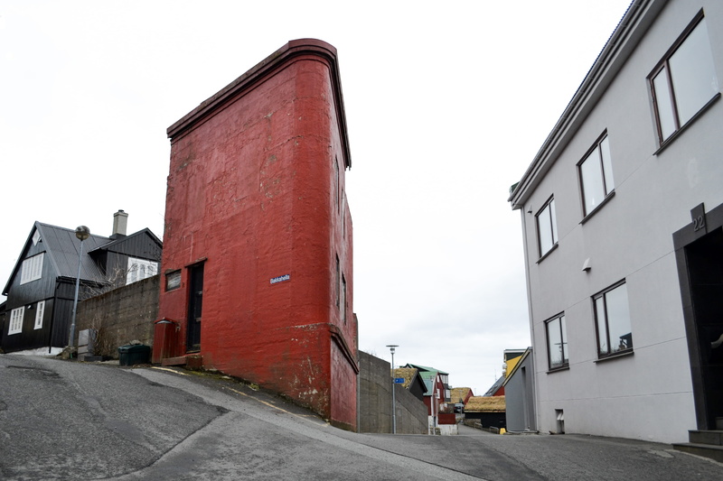 outdoors, torshavn, direction, sky, clear sky, day, faroe, nordic, street, tórshavn, simplicity, row house, faroe islands, low angle view, road, window