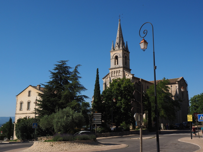 spirituality, france, building exterior, belief, place of worship, bonnieux, community, building, built structure, day, tree, clear sky, spire, french community