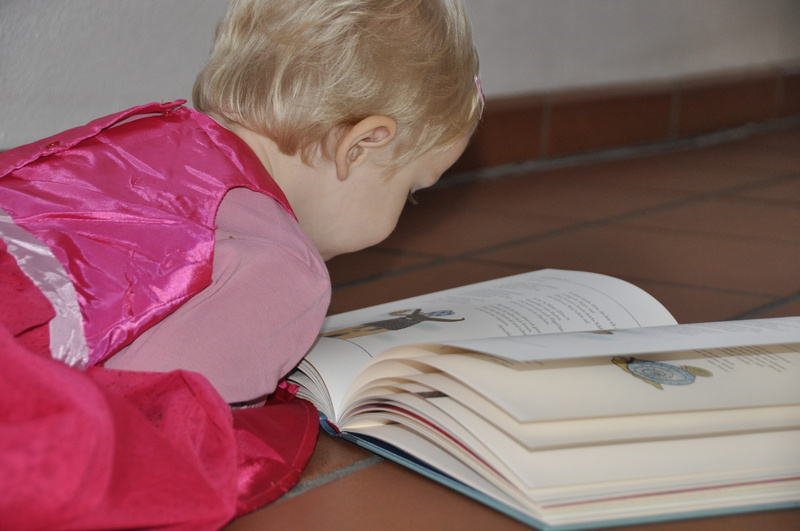 boys, publication, indoors, education, curiosity, to watch, lifestyles, one person, 4K, child, close-up, princess, storybook, casual clothing, girl, innocence