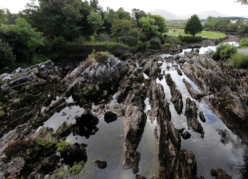 water, non-urban scene, tranquility, solid, tree, land, scenics - nature, outdoors, 1080P, steinig, inner conflict, nature, rock, Ireland, Conflict, flowing water